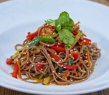 Wok соба с овощами