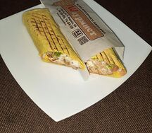 Мега Шаурма с курицей в сырном лаваше