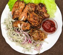 Шашлык с курицей на углях 