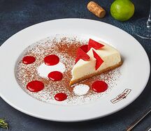 Домашний чизкейк с клубничным кули