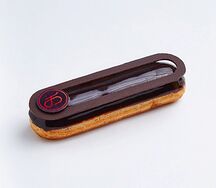 Эклер Шоколад