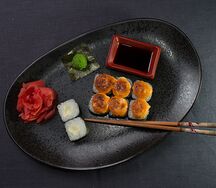 Роллы №38 Вулкан сырный