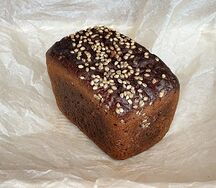 Хлеб ржаной со злаками