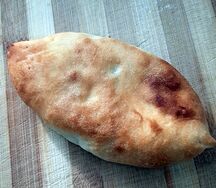 Пирожок с курицей
