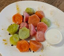 Пельмени цветные с курицей