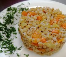 Перловка с овощами