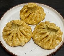 Жареные хинкали с сыром Сулугуни