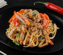 Wok со свининой