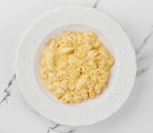 Макароны в сырном соусе чеддер