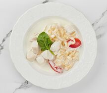Домашняя паста с куриной грудкой и томатами черри