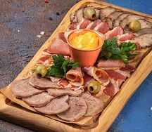 Мясное ассорти