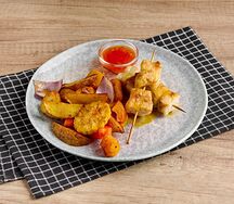 Шашлычок из трески с овощами гриль 