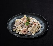 Фарфалле с морепродуктами