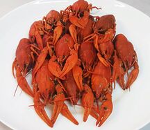 14. Фирменные варёные раки крупные
