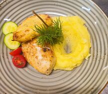 Пожарские котлеты с картофельным пюре
