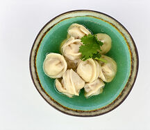 Пельмешки с бульоном