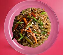 Тяхан с курицей в соусе терияки