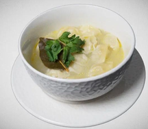 Пельмени с бульоном