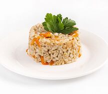 Перловка с овощами