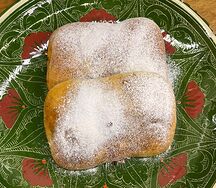 Булочка из клубники