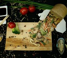 Сливочный удон с курицей макси