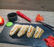 Темпурный сэндвич с лососем