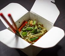 Рамен с курицей свит чили макси