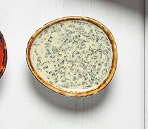 Мацони с зеленью