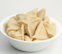 Вареники с жареным куриным фаршем и грибами