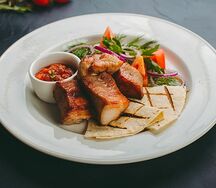Шашлык из cвинoй шеи