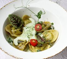 Равиоли с лососем и шпинатом