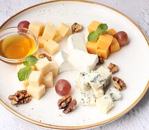 Сырная тарелка