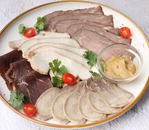 Мясная тарелка