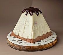 Шоколадная творожная пасха С начинкой из вареного сгущеного молока