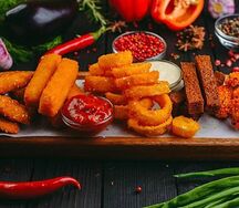 Ассорти из горячих закусок
