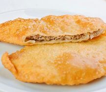 Чебурек с говядиной