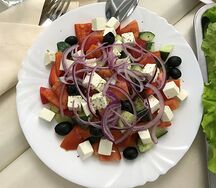 Салат Хорьятики