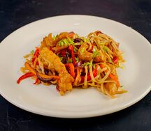 Вок со свининой в устричном соусе