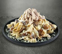 Паста с курицей и грибами