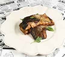 Жареные ребрышки карпа