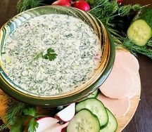 Окрошка на курином бульоне