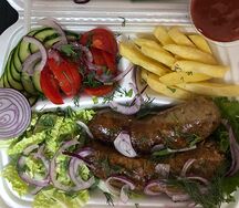 Купаты в тарелке