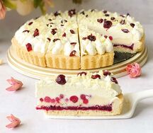 Торт Брусничный