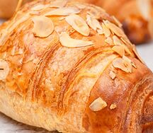 Круассан Миндальный 