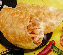 Чебурек с курицей по-азиатски