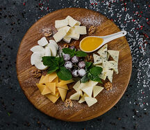 Сырная тарелка