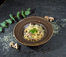 Спагетти с телятиной