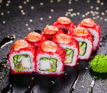 Горячий ролл с крабом