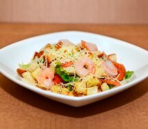 Салат Цезарь с креветкой