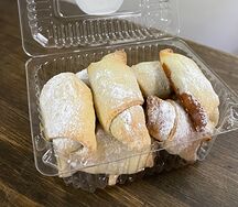 Рогалики с варёной сгущенкой